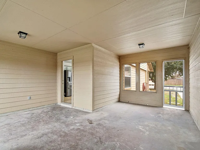 1030 Birdsong Ln — Photo 21