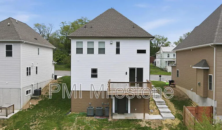 530 N 3rd St #B — Photo 18