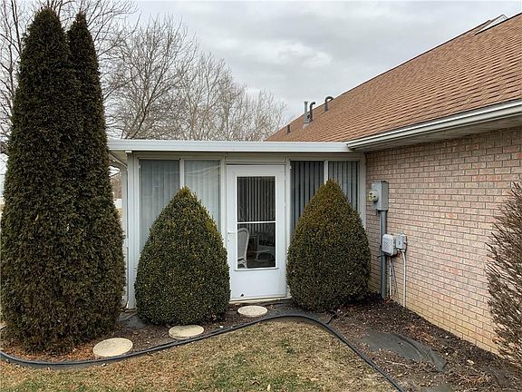 2nd image of 301 Northbrook Dr #307