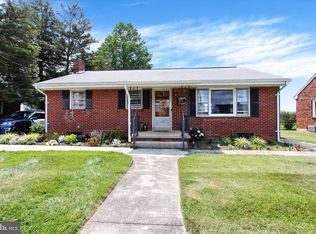 670 Littlestown Rd, Littlestown, PA 17340