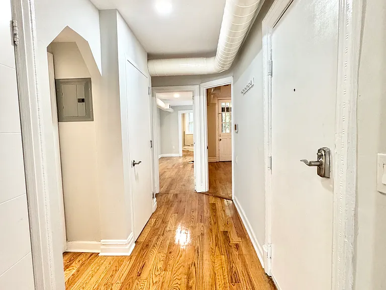 223 Washington Ave #1 — Photo 23