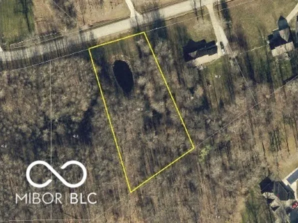 22039 Redding Woods, Seymour, IN 47274