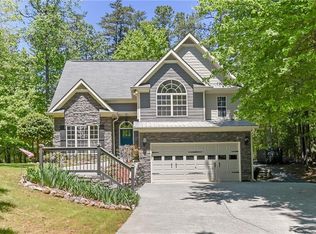 105 Puma Ct, Waleska, GA 30183
