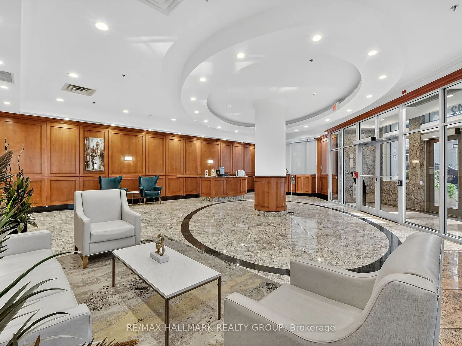 1 bed, $2,200 — Photo 3