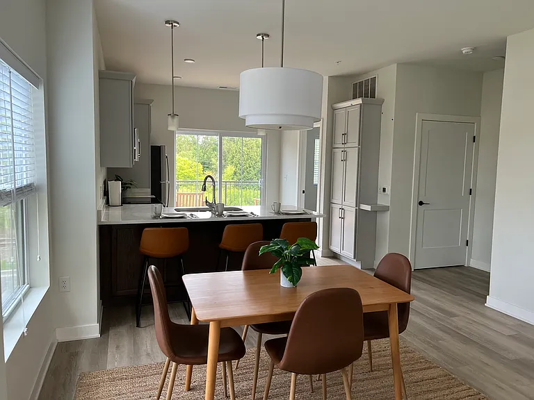 2185 Wisconsin Ave — Photo 9