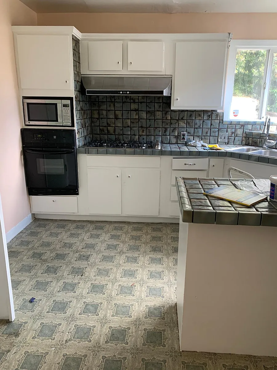 kitchen - 510 Fortuna Ave
