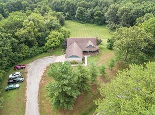 9855 Reynolds Rd, Horton, MI 49246