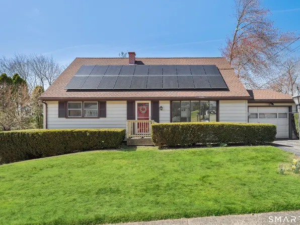 155 Emerald Place, Stratford, CT 06614