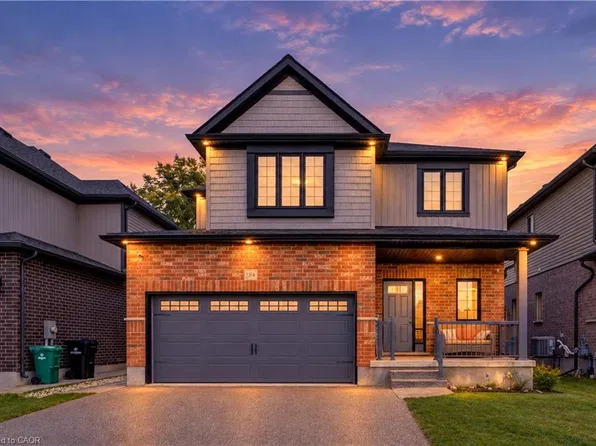 184 Snyder Ave N, Woolwich, ON N3B 0C9