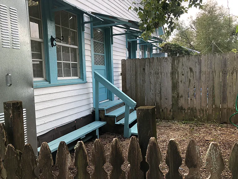 406 S Jefferson St — Photo 44