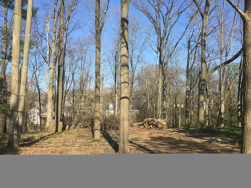 1st image of Chagrin Blvd