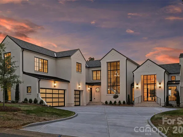 4816 Kelly Woods Ln, Charlotte, NC 28277