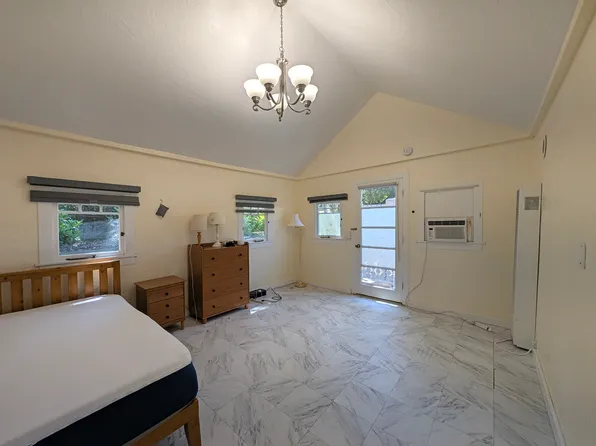 16403 Kennedy Rd, Los Gatos, CA 95032