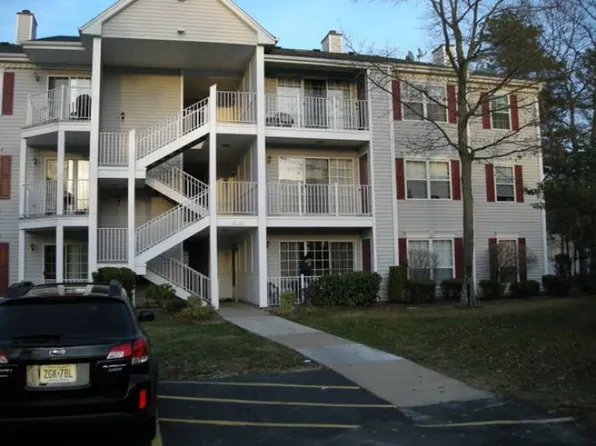 63 Apache Ct #2121, Galloway, NJ 08205