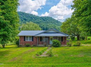 1144 Poor Valley Rd, Rogersville, TN 37857