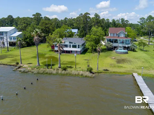 17100A Oyster Bay Rd, Gulf Shores, AL 36542
