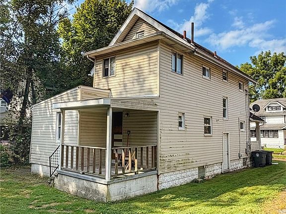 3rd image of 1167 Pondview Ave