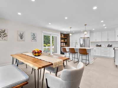 517 West Hill Road, Stamford, CT, 06902