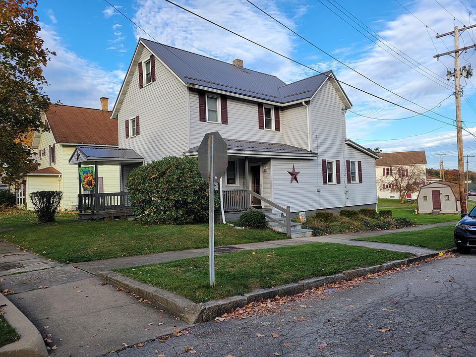 1st image of 524 1st St