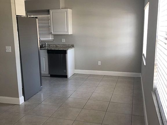 4th image of 9248 San Carlos Blvd