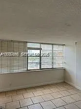 2025 NE 164th St #307 — Photo 8