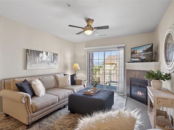4th image of 1062 Rockhurst Drive #202