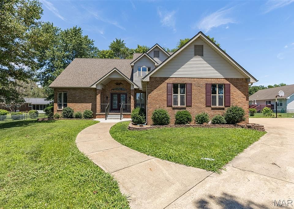 1st image of 532 Loretta Ct