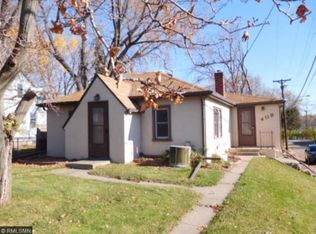 409 Geneva Ave N, Oakdale, MN 55128