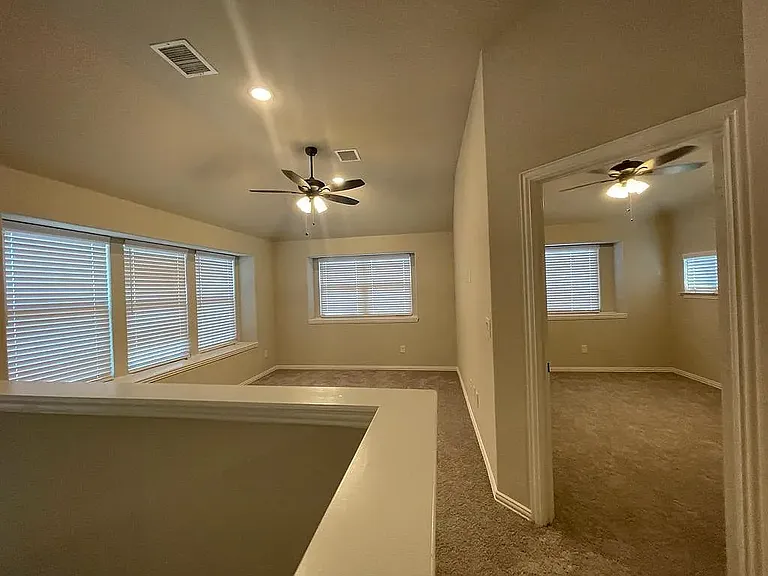 2306 Ranchwood Dr — Photo 30