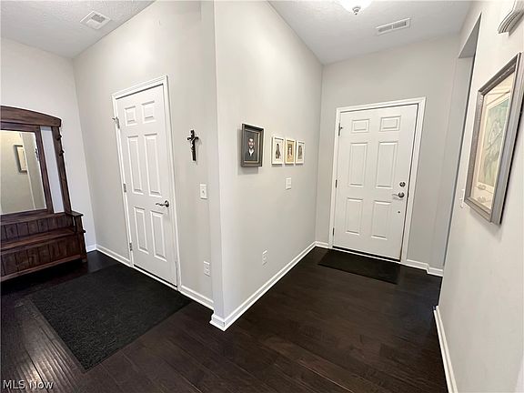 5th image of 502 Arbor Ln