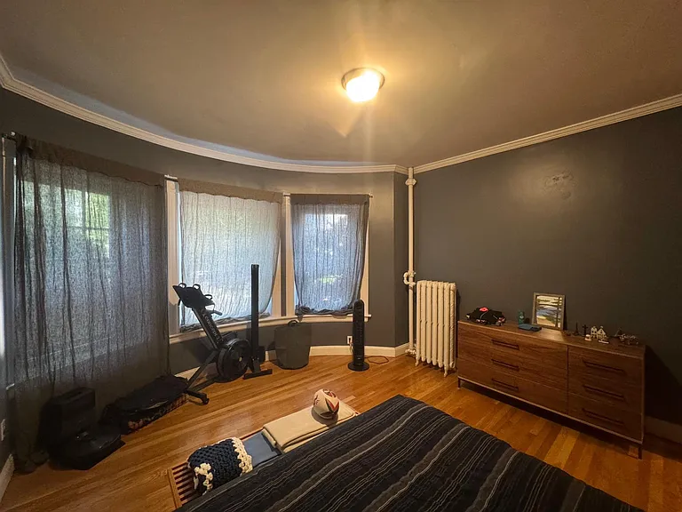 57 Magazine St #4 — Photo 8
