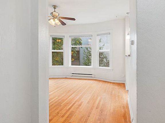 4th image of 432 Summit Ave E APT I