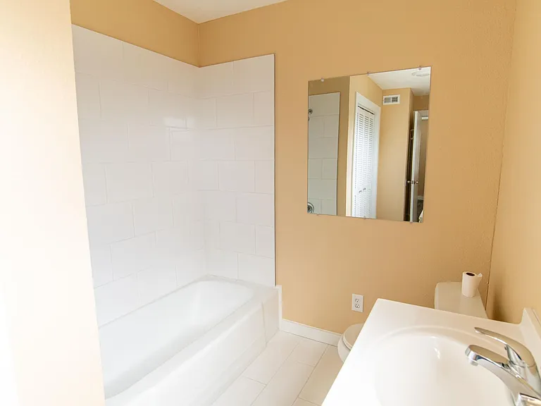 3422 Orlando Dr — Photo 25