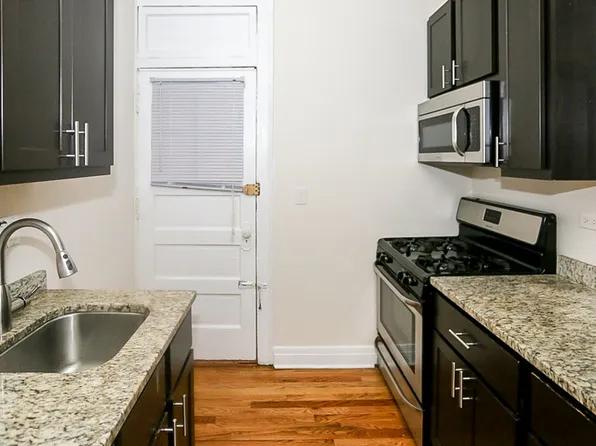 2176 W Giddings St #1, Chicago, IL 60625