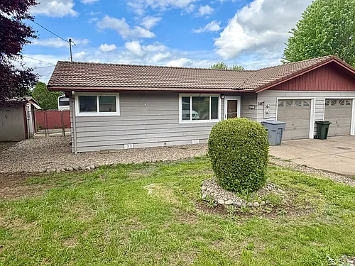 3485-3487 NW Honeywood Dr Photo 1