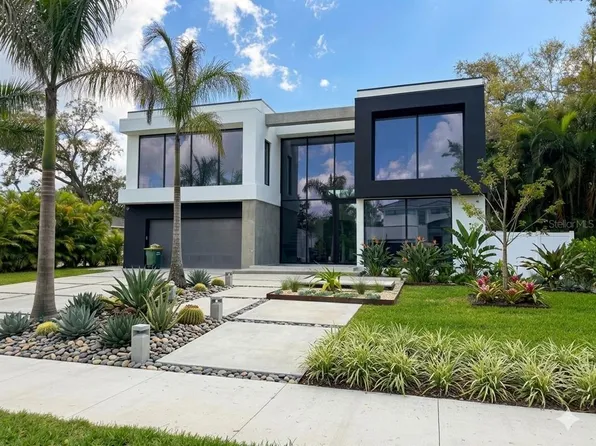 1640 Waldemere St, Sarasota, FL 34239