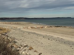 8 Driftwood Ln, Bourne, MA 02532