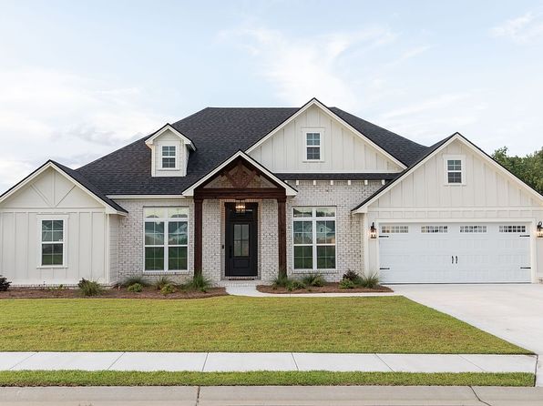 167 Floyd McNeal Dr