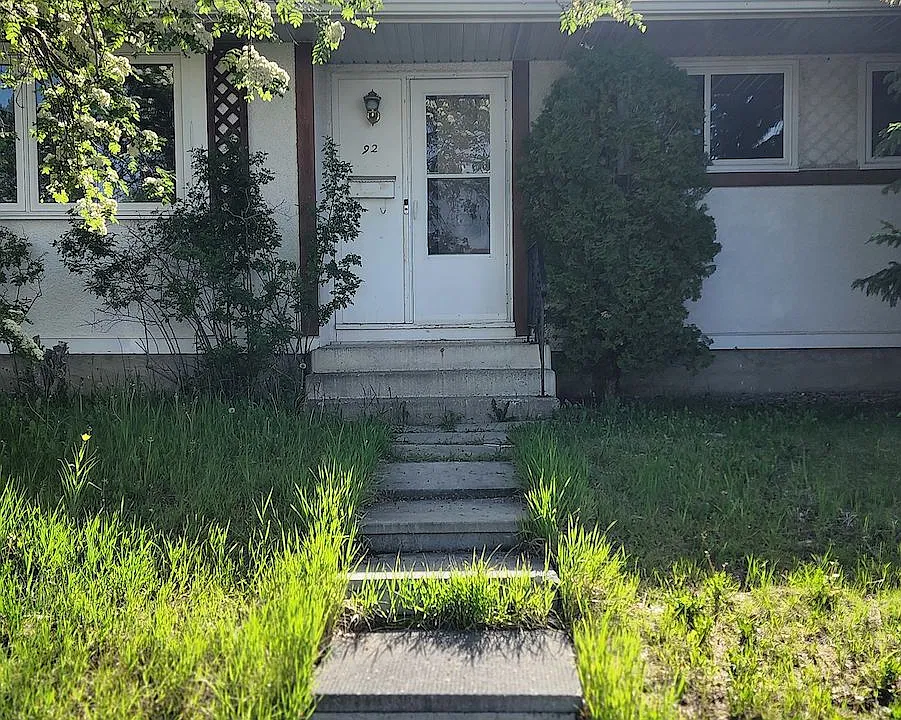 92 Pensville Rd SE
