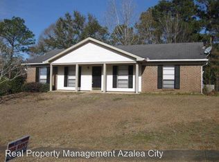 5710 Green Hill Ct, Mobile, AL 36609