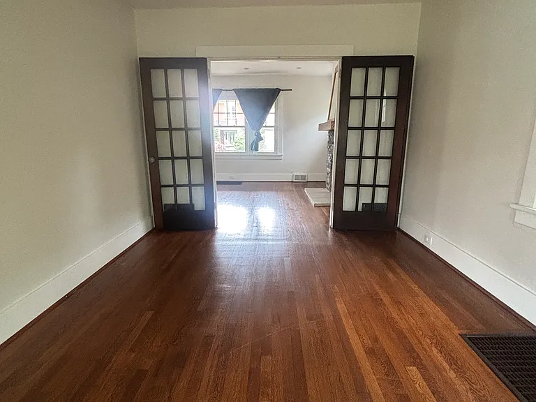 904 S Braddock Ave — Photo 9