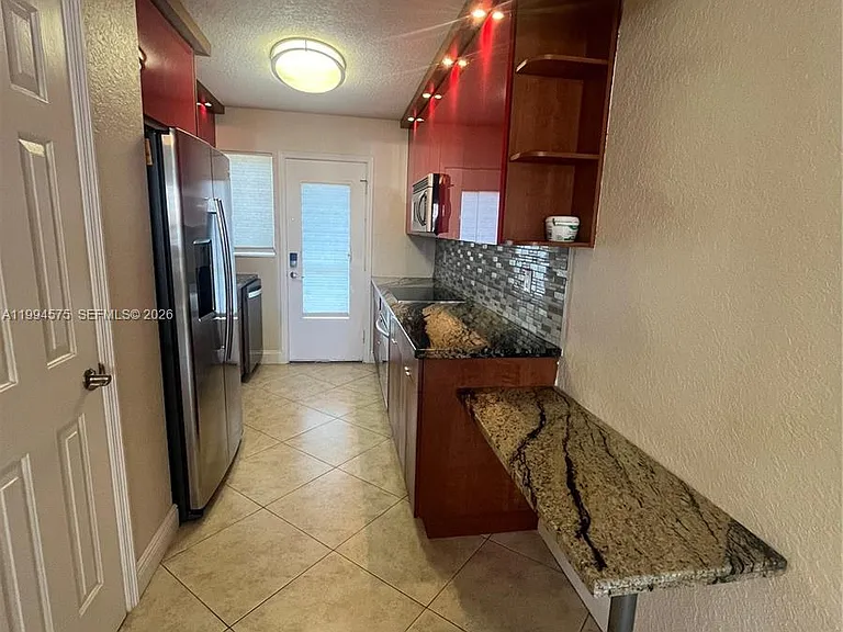 3923 NE 166th St #N-106 — Photo 12