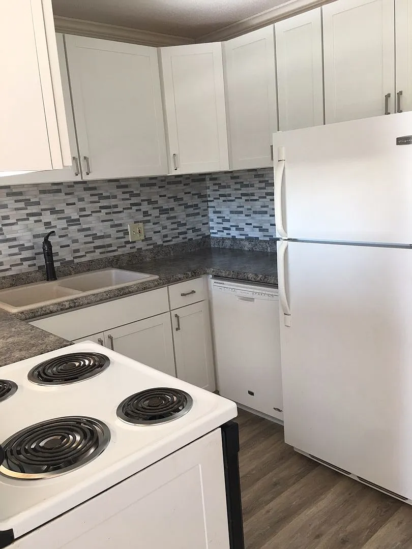 92 Quarry Hill Rd. Unit #2 — Photo 3