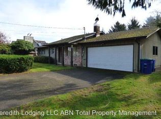 2842 NE Holmes Rd, Lincoln City, OR 97367