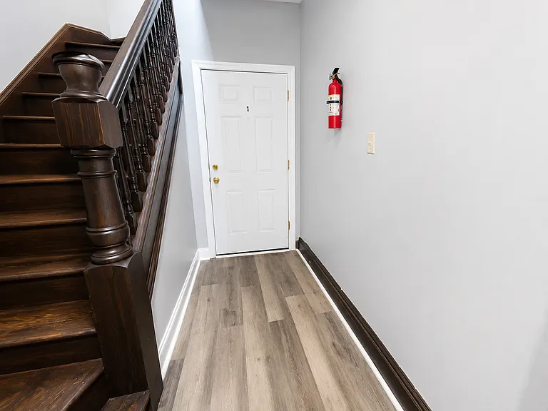 814 S 17th St #1 — Photo 14