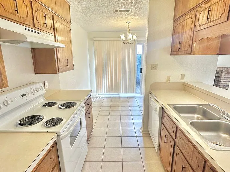 3009 Lake Rd #A — Photo 6
