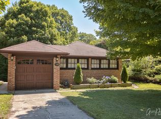 2309 Alta Vista Dr, Waukegan, IL 60087
