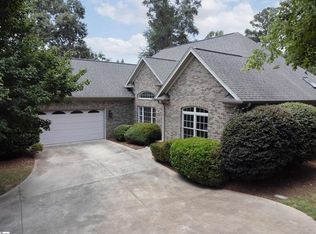 124 Bentwater Trl, Simpsonville, SC 29680
