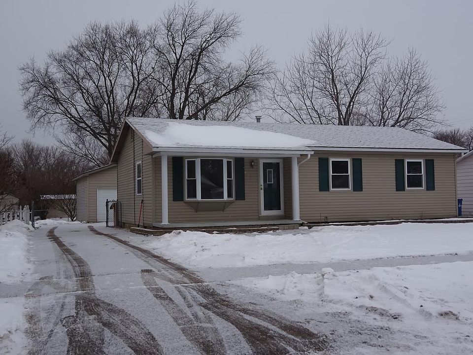 1st image of 431 Sherwood Ct