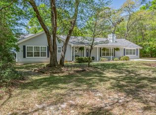 77 Carolina Ct, Crawfordville, FL 32327